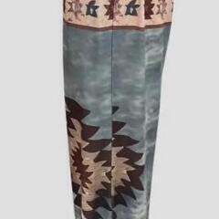 新品　レディースパンツ　幾何学模様　ロングパンツ　3シーズンの画像