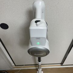 激安4000円【定価15980円】AZMKOO 掃除機 コードレス サイクロン 30Kpa超 強力吸引の画像