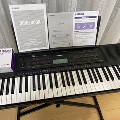 ヤマハ　キーボード　61鍵盤　PSR-E273 の画像