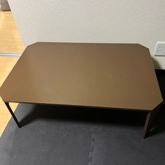 折りたたみテーブル