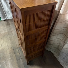 【19】レトロ木製キャビネット スリット扉 の画像