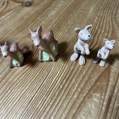 シカとカンガルーの親子 飾り