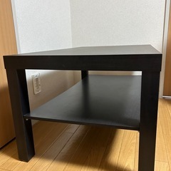 IKEA テーブルの画像