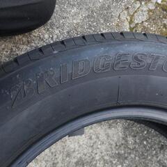 ブリジストンネクストリー　　２１５／６０R16の画像