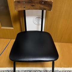 椅子の画像