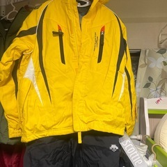 DESCENTE 160 スノーウエア上下の画像