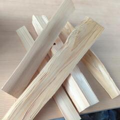 薪　ヒノキ割り木の画像