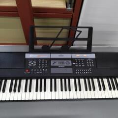 20250110008　電子キーボードの画像