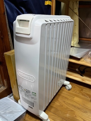 デロンギ　オイルヒーター