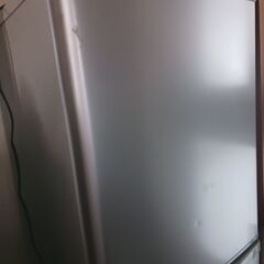 値下げ！２段冷蔵庫138L