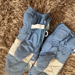 雪遊び手袋　グローブ　の画像