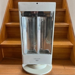 カーボンヒーターYAMAZEN
