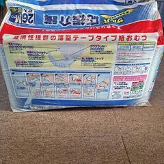 💁‍♀️お得《介護用品》白十字　応援介護テープ式おむつ&おしりふき付きの画像