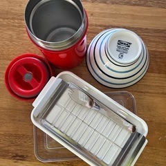 IKEA茶碗、スープポット、バター保存容器