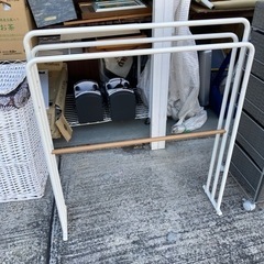 A-970🤩タオル掛けです‼️白ベースでおしゃれです