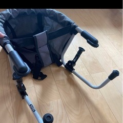 カトージ　テーブルチェアの画像