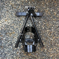 フロントホイールクランプ 16〜18インチ 2段階調節 バイクスタンド 滑り止め フロントタイヤ 固定 中型 大型 メンテナンス  フロント‼️の画像