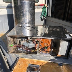 油タンク付きコロナ石油給湯機（5万→3万に値引き）
