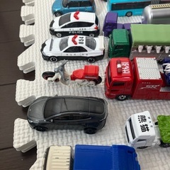 トミカ　パトカー　連節バス　家畜運搬車　まとめての画像