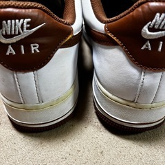 値下げ‼️至急‼️NIKE AIR FORCE 1エア フォース 1 白×ブラウン　29㎝の画像