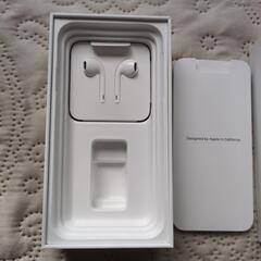 iPhone11　イヤホン　箱　本体なしの画像