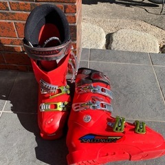 スキーブーツ　SALOMON Falcon100