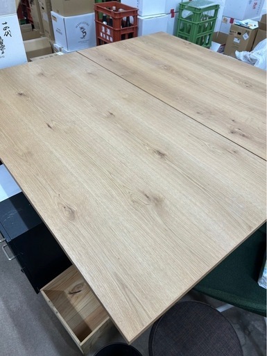 木製シンプルテーブル