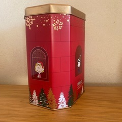 スヌーピーの空のクッキー缶
の画像