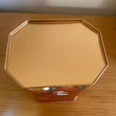スヌーピーの空のクッキー缶
の画像