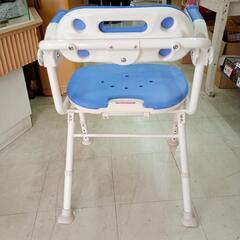 ☆綺麗☆折り畳みシャワーチェア（肘付き）の画像