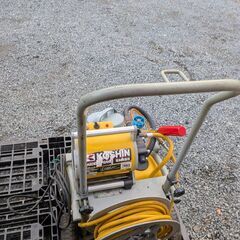 鹿児島発　工進　25Lタンク付き電動噴霧器MS252RT25　新品ノズルの画像