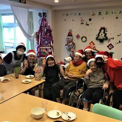 未経験でも安心♪ゆっくりとした雰囲気の中で業務を覚えられるグループホーム介護職員の募集です☆の画像