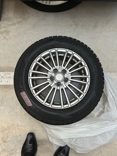 新車外し！BRIDGESTONE DUELER H/P タイヤ４本セット 225/60R17 99H 2023年製（49週） 夏タイヤ ブリヂストン デューラー 札幌市 新車外し！BRIDGESTONE DUELER H/P タイヤ4本セット 225/60R17 99H