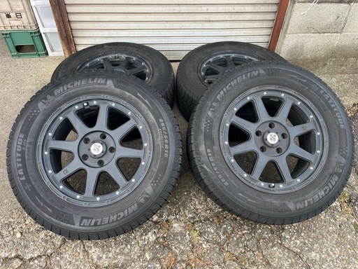 18インチ XTREME-J、タイヤ4本セット