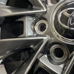 【新車外し】TOYOTA トヨタ ランクル300 ランドクルーザー 純正ホイール 20インチ 4本 8J6HPCD139.7+60 空気圧センサー付　(MHD300)クレジットカード QRコード決済可能の画像