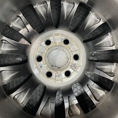 【新車外し】TOYOTA トヨタ ランクル300 ランドクルーザー 純正ホイール 20インチ 4本 8J6HPCD139.7+60 空気圧センサー付　(MHD300)クレジットカード QRコード決済可能の画像