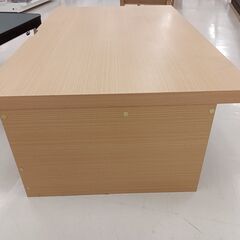 *お値段見直しました★ジモティ割あり★ ぼん家具 ローテーブル ベージュ W120.5×D75.5×H40 クリーニング済み TC6876の画像