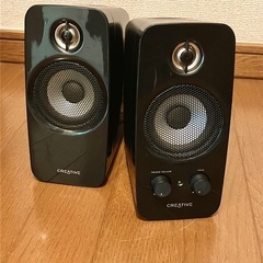 スピーカー（電源タップ難あり）