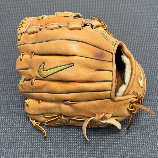 【激レア】NIKE 野球グローブ 一般硬式用 投手/内野手/オールラウンド NIKE (ナイキ) 野球グローブ 一般硬式用 投手/内野手/オール
