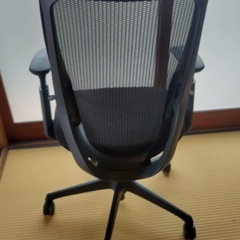 オカムラ　オフィスチェア　シルフィーハイバック　2018年製
の画像