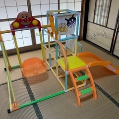 アンパンマン　ジャングルジム　滑り台の画像