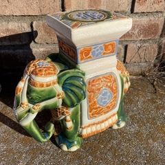 【1／19受け渡し決定‼️】ゾウの置き物　鉢植え置き