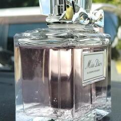  🉐 Miss Dior  100mlミスディオール BLOOMING BOUQUET ブルーミング ブーケ オードトワレ 100ml EDT 香水 フレグランス Christian   の画像