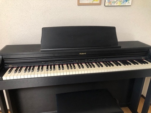 Roland HP205 デジタルピアノ 椅子付き Roland HP205 デジタルピアノ 椅子付き 【公式通販】