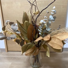 大きめ 花瓶付きドライフラワーの画像