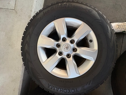 【写真更新】スタッドレス　17インチ ホイール　4本セット　アイスガード SUV