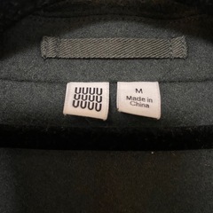 ユニクロユー チェスターコートの画像