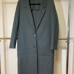ユニクロユー チェスターコートの画像