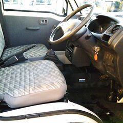 H15年　ハイゼットトラック4WD　走行６７０００キロ　事故歴なし　荷台内側　下回り塗装済ですの画像