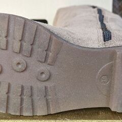 バックスキンのブーツ、ボア付き、24cm、ヨーロッパサイズ38の画像